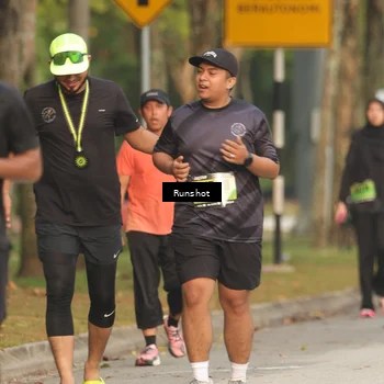 Runner Photo 5630444