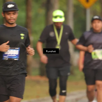 Runner Photo 5630454