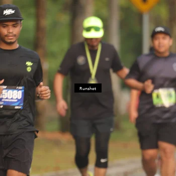 Runner Photo 5630455