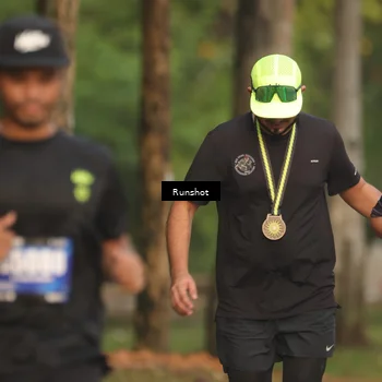 Runner Photo 5630457