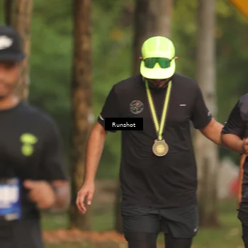 Runner Photo 5630459