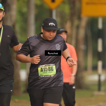 Runner Photo 5630502