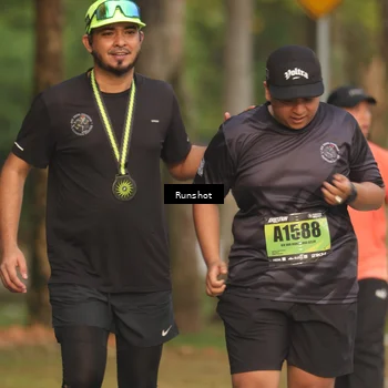 Runner Photo 5630507