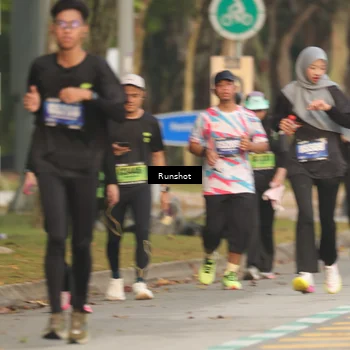 Runner Photo 5630514