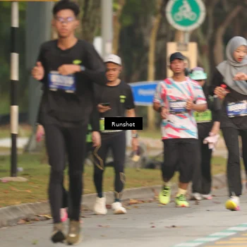 Runner Photo 5630517