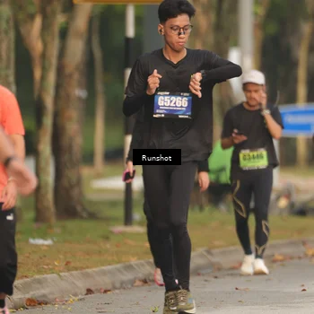 Runner Photo 5630533