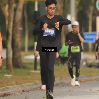 Runner Photo 5630534