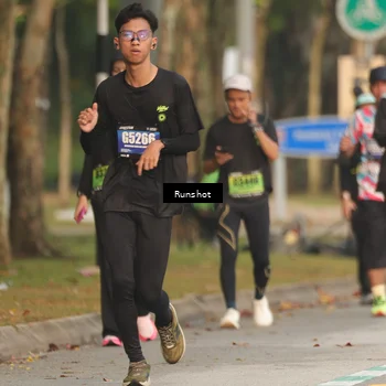 Runner Photo 5630545