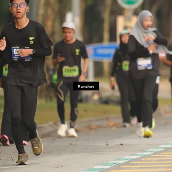 Runner Photo 5630553