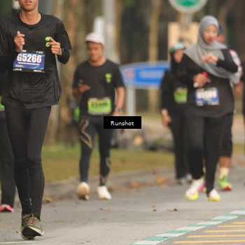 Runner Photo 5630559