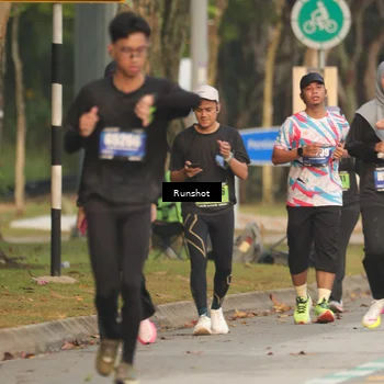 Runner Photo 5630561