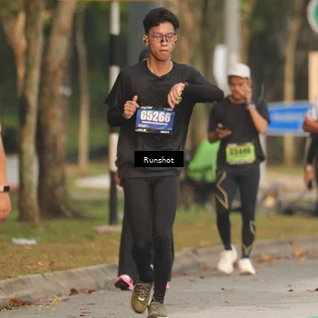 Runner Photo 5630566