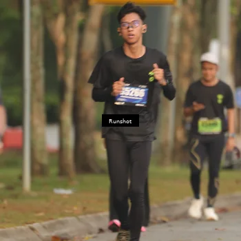 Runner Photo 5630571