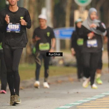 Runner Photo 5630587