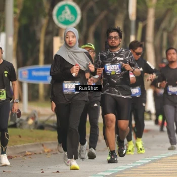 Runner Photo 5630597