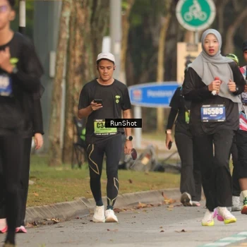 Runner Photo 5630599