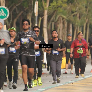 Runner Photo 5630616