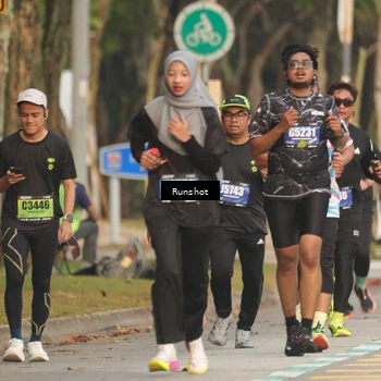 Runner Photo 5630626