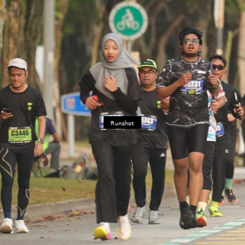 Runner Photo 5630628