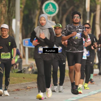 Runner Photo 5630631