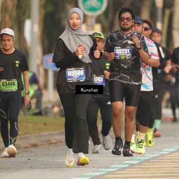 Runner Photo 5630654