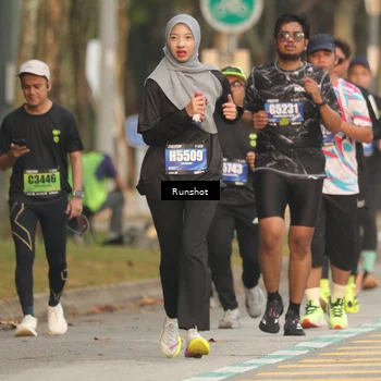 Runner Photo 5630671