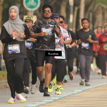 Runner Photo 5630681