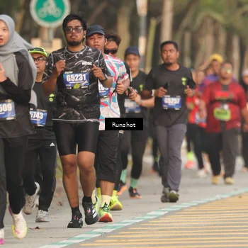 Runner Photo 5630690