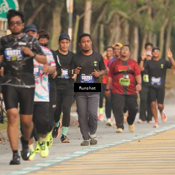 Runner Photo 5630699