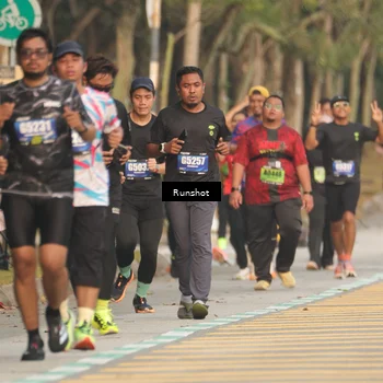 Runner Photo 5630704