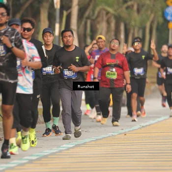 Runner Photo 5630711