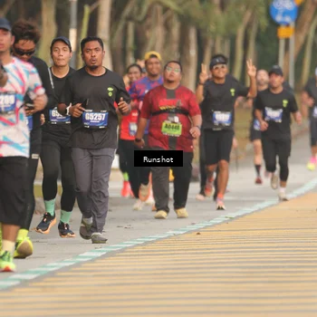 Runner Photo 5630714