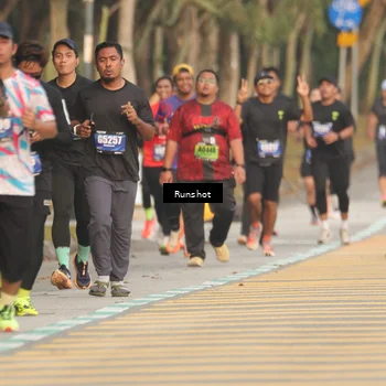 Runner Photo 5630717