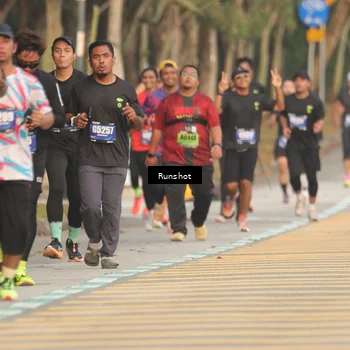 Runner Photo 5630723