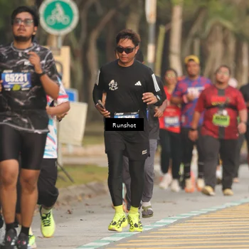 Runner Photo 5630748