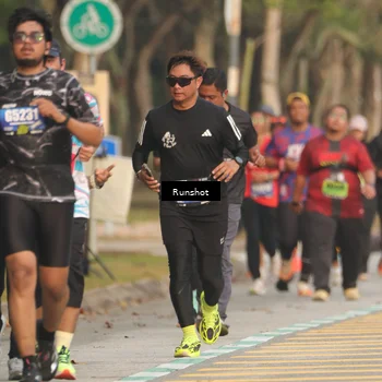 Runner Photo 5630755