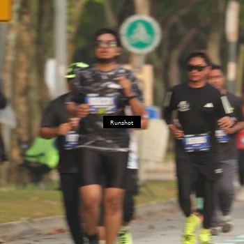 Runner Photo 5630765