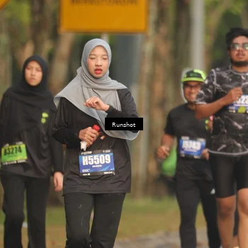 Runner Photo 5630770