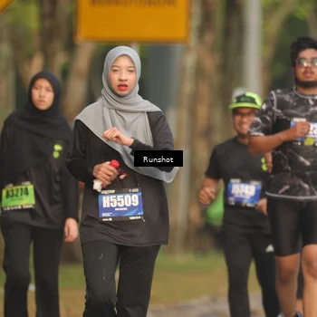 Runner Photo 5630771