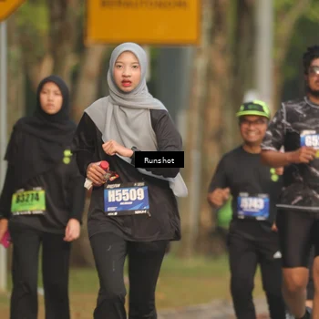 Runner Photo 5630775