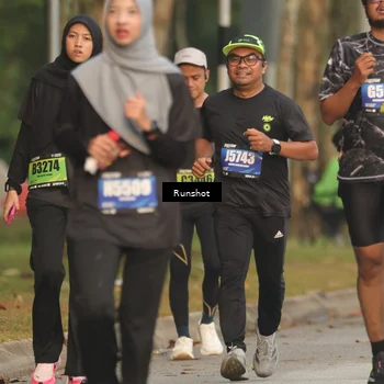 Runner Photo 5630800