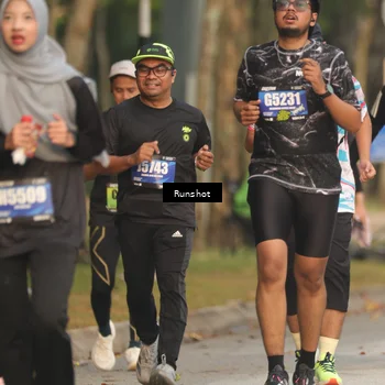 Runner Photo 5630811