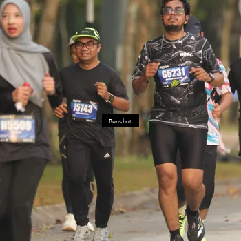 Runner Photo 5630817