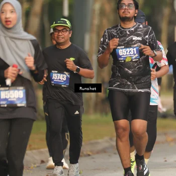 Runner Photo 5630818