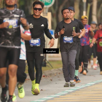 Runner Photo 5630845