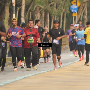 Runner Photo 5630869