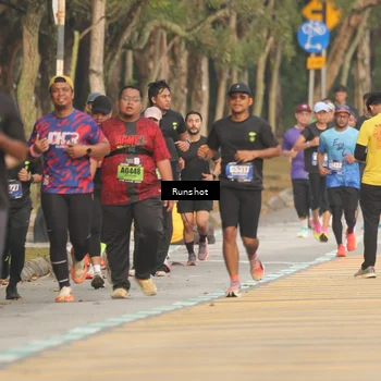Runner Photo 5630870