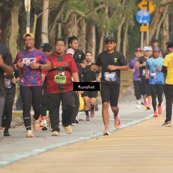 Runner Photo 5630873