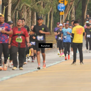 Runner Photo 5630877