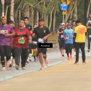 Runner Photo 5630882